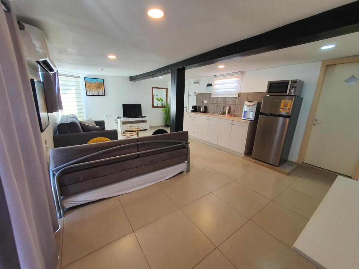 Barak Royal Suites 20 Sea View - ג'קוזי בחצר ומרפסות עם נוף לים Eilat Exterior photo